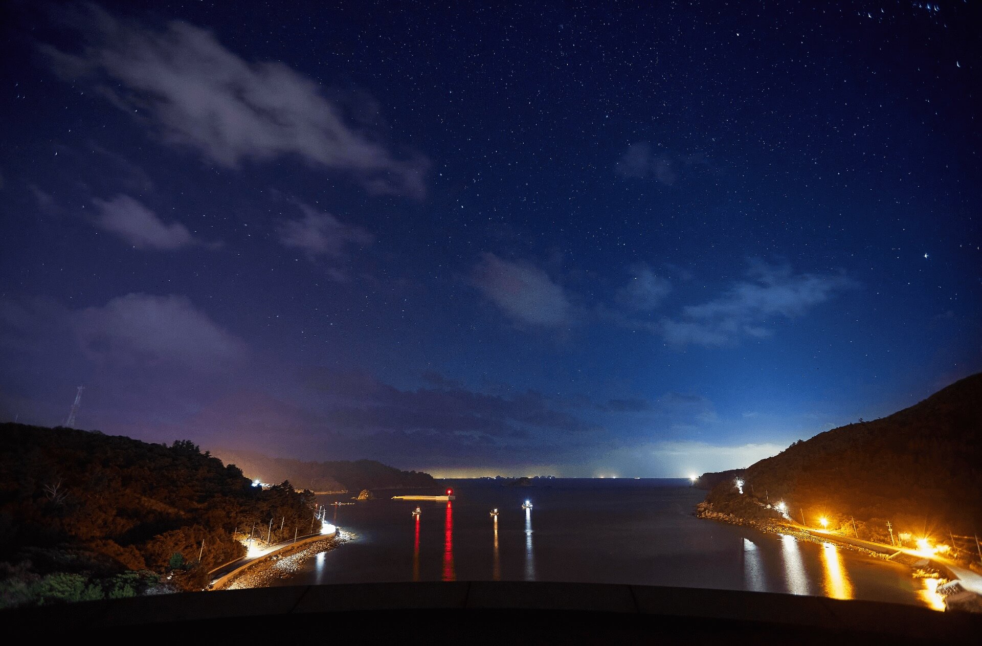 巨文島ホテルから見える夜景風景